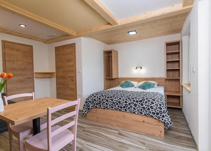 Apartmaji Hodak