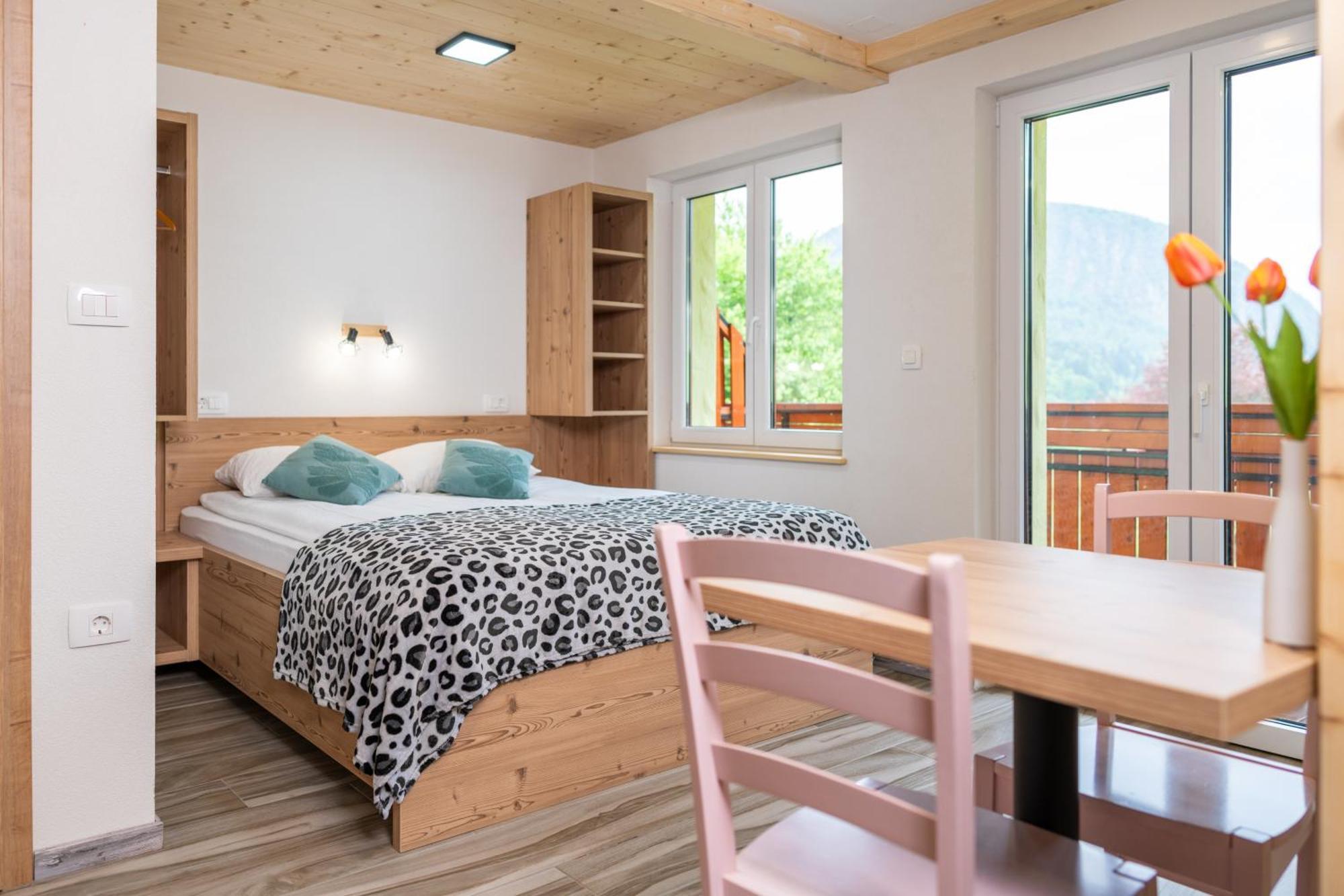 Apartmaji Hodak Guest house 3*